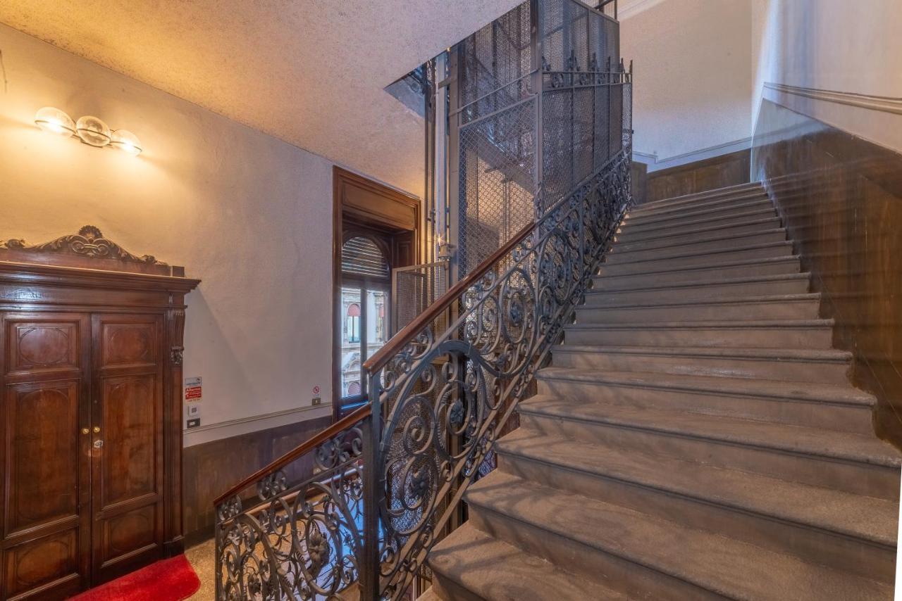 Brera - Sella Charme Apartment Castle View Milan Exterior photo